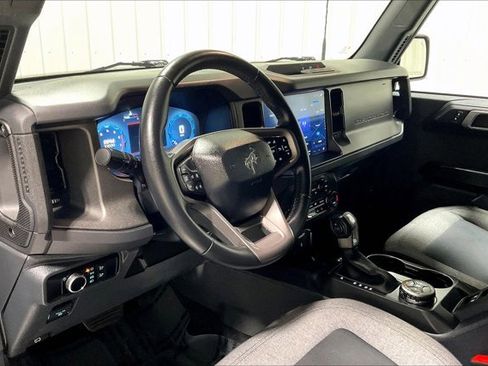 Used 2025 Ford Bronco Big Bend image 14