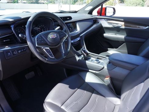 Certified 2023 Cadillac XT5 Premium Luxury w/ Platinum Package image 17