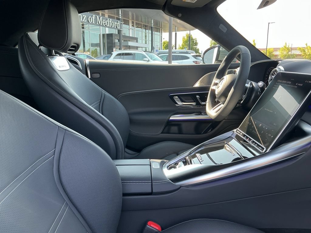 New 2026 Mercedes-Benz SL 63 AMG 4MATIC image 18