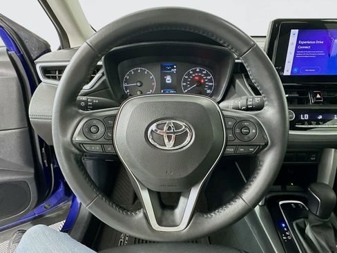 Certified 2024 Toyota Corolla Cross LE w/ Moonroof Package AWD/4WD image 11