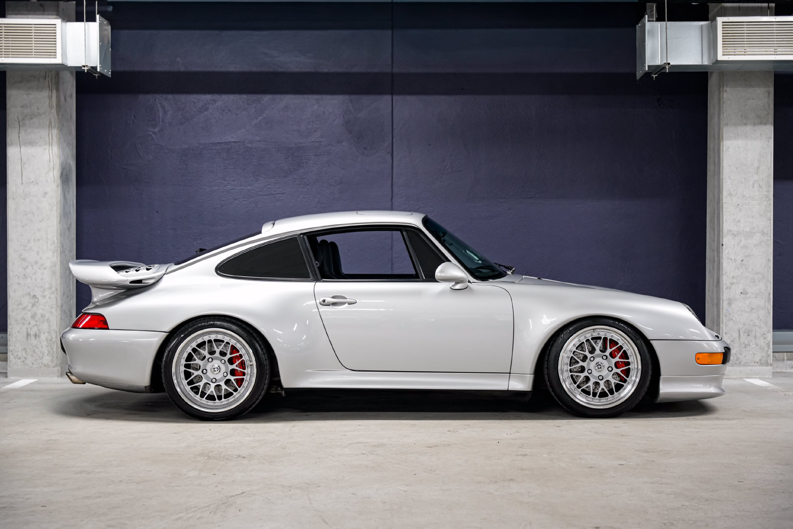 Used 1998 Porsche 911 Carrera 4S AWD/4WD image 2