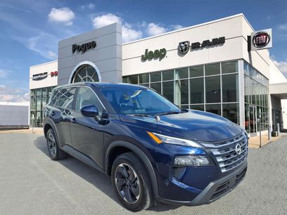 Used 2025 Nissan Rogue SV