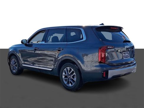 Used 2023 Kia Telluride LX image 5