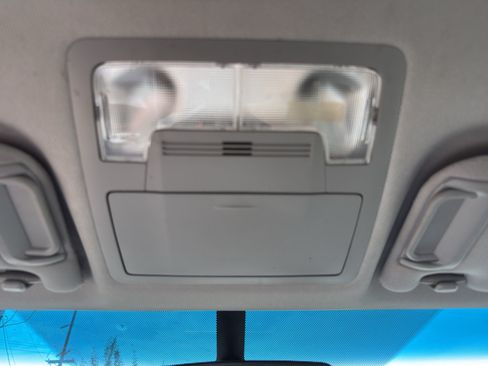 Used 2013 Toyota Camry SE FWD image 21