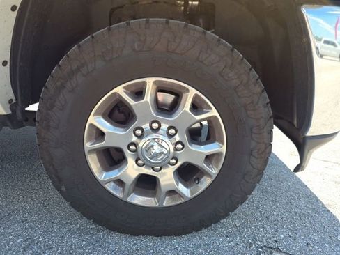 Used 2019 RAM 2500 Laramie AWD/4WD image 27