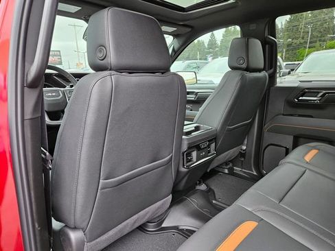 New 2026 GMC Sierra 1500 AT4 w/ AT4 Premium Package AWD/4WD image 14