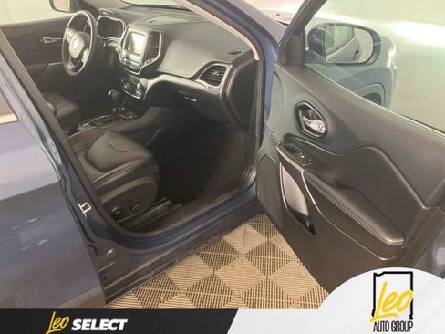 Used 2021 Jeep Cherokee Latitude Lux AWD/4WD image 18