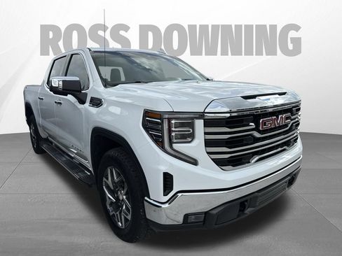 Used 2026 GMC Sierra 1500 SLT AWD/4WD image 3