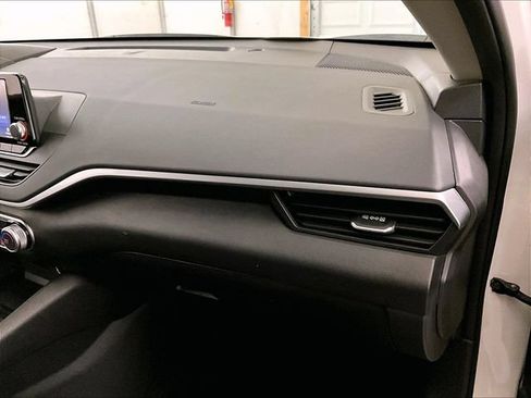Used 2023 Nissan Altima 2.5 S FWD image 15