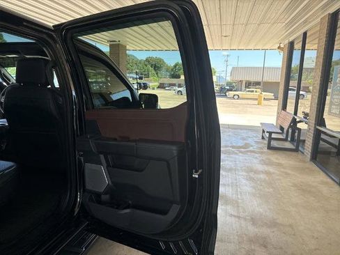 Certified 2022 Ford F150 Lariat w/ Equipment Group 502A High AWD/4WD image 24