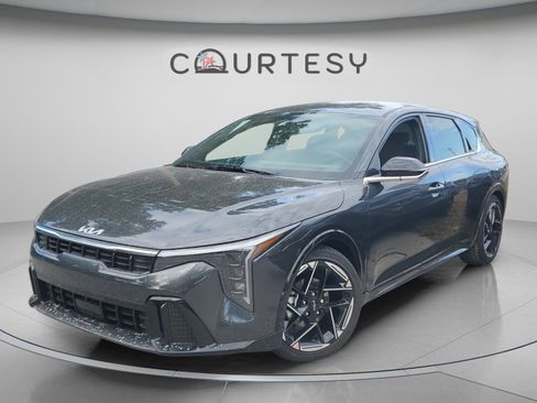New 2026 Kia K4 GT-Line Turbo FWD image 1