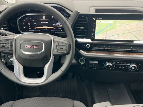 New 2026 GMC Sierra 1500 Elevation w/ Elevation Select Package AWD/4WD image 11