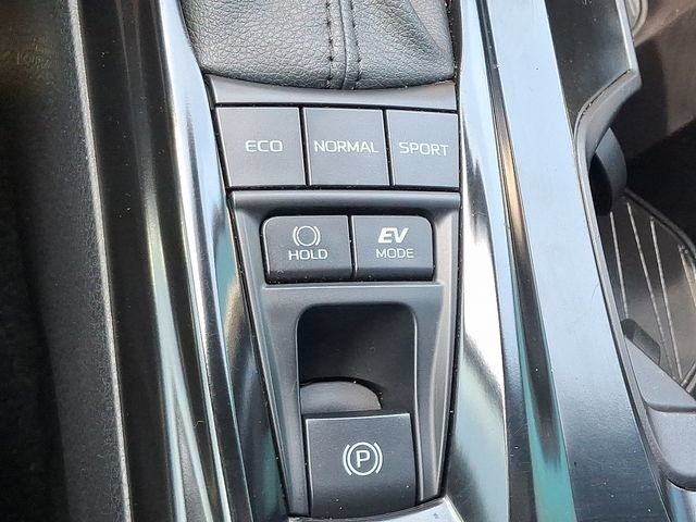 Used 2025 Toyota Camry SE w/ Convenience Package AWD/4WD image 26