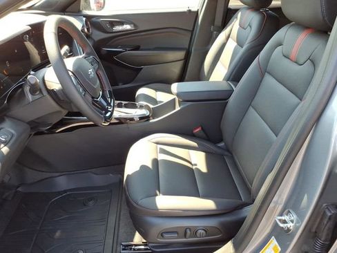 New 2026 Chevrolet Trax RS FWD image 7
