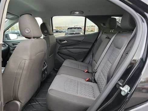 Used 2023 Chevrolet Equinox LT image 11