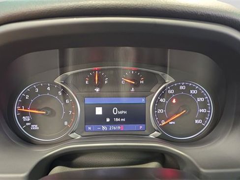 Used 2023 GMC Acadia SLE w/ Driver Convenience Package image 10