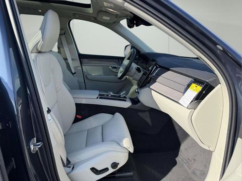New 2026 Volvo XC90 B6 Ultra w/ Protection Package AWD/4WD image 11