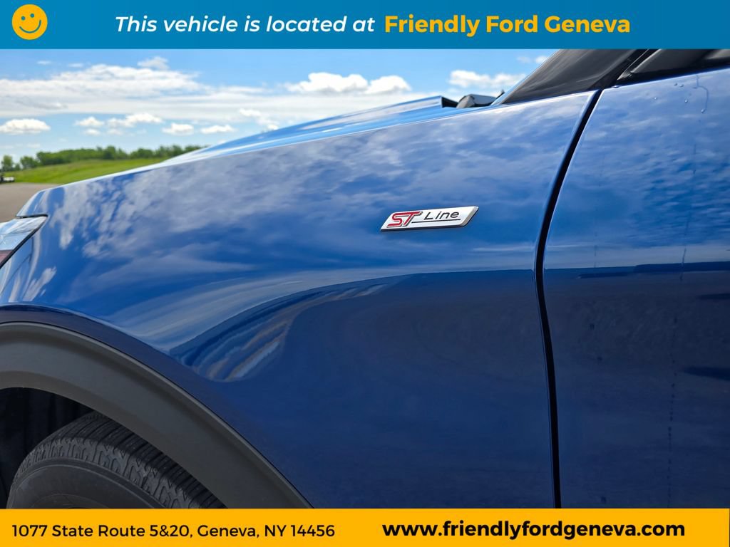 Used 2023 Ford Explorer ST-Line AWD/4WD image 10