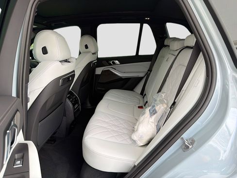 New 2026 BMW X5 xDrive50e w/ M Sport Package image 22