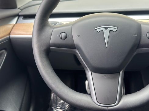 Used 2023 Tesla Model 3 Standard Range RWD image 20