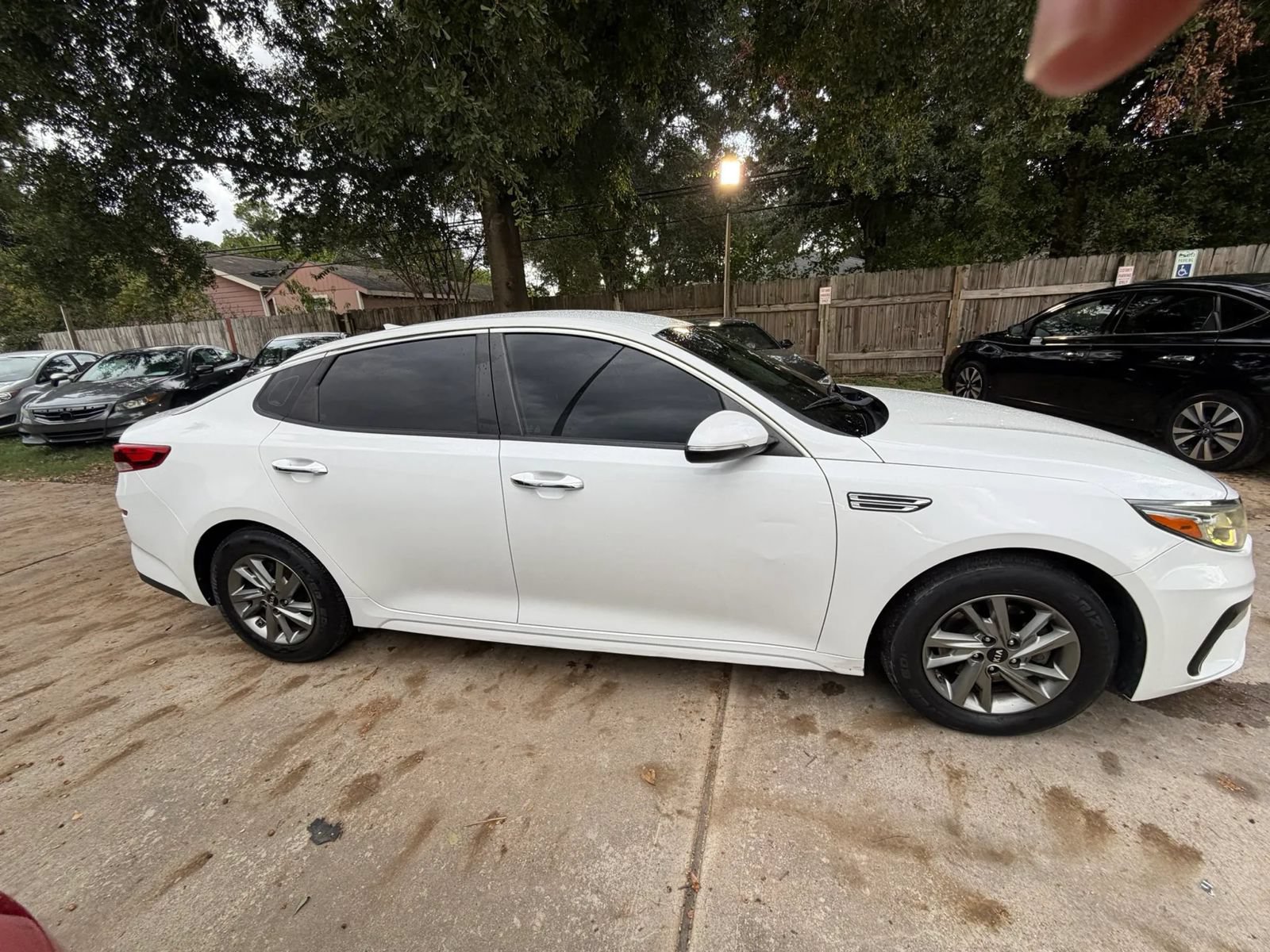 Used 2019 Kia Optima LX FWD image 4
