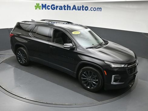 Used 2023 Chevrolet Traverse RS w/ LPO, Floor Liner Package AWD/4WD image 3
