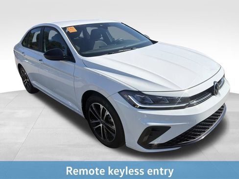 Used 2025 Volkswagen Jetta Sport FWD image 21