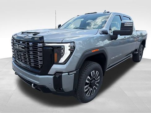 New 2026 GMC Sierra 2500 Denali Ultimate AWD/4WD image 3