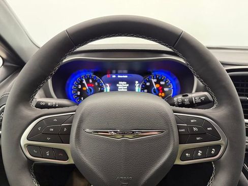 New 2026 Chrysler Pacifica Select image 29