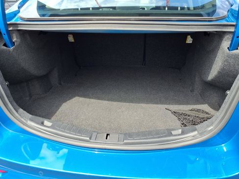Used 2020 Ford Fusion SE FWD image 19