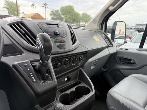 Used 2018 Ford Transit 250 138 image 22