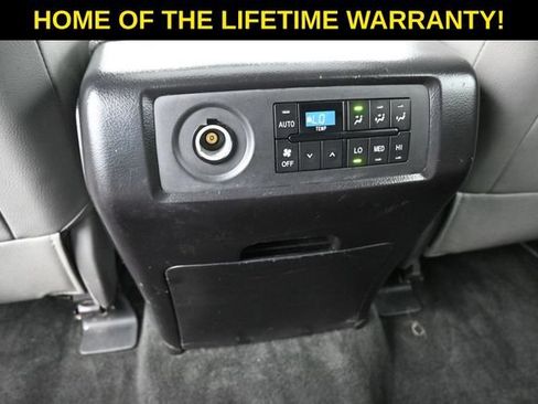 Used 2015 Toyota Sequoia Limited AWD/4WD image 42