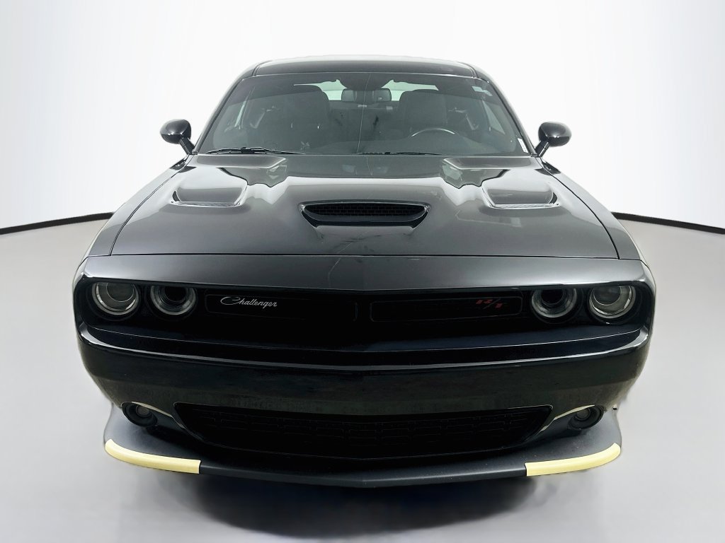 Used 2022 Dodge Challenger R/T Scat Pack RWD image 2