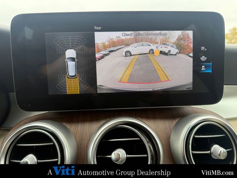 Certified 2022 Mercedes-Benz GLC 300 4MATIC image 33