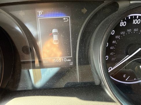 Used 2022 Toyota Camry SE FWD image 21
