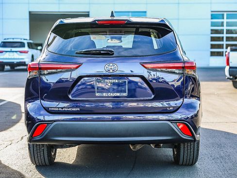 Certified 2023 Toyota Highlander LE image 23