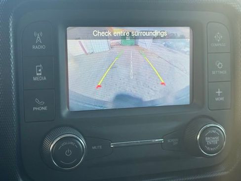 Used 2019 Jeep Wrangler Unlimited Sport image 36