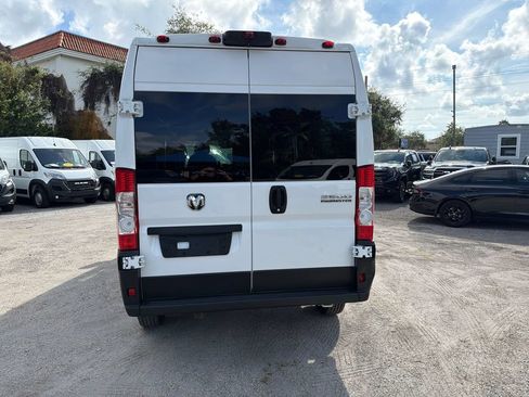 Used 2023 RAM ProMaster 2500 FWD image 4