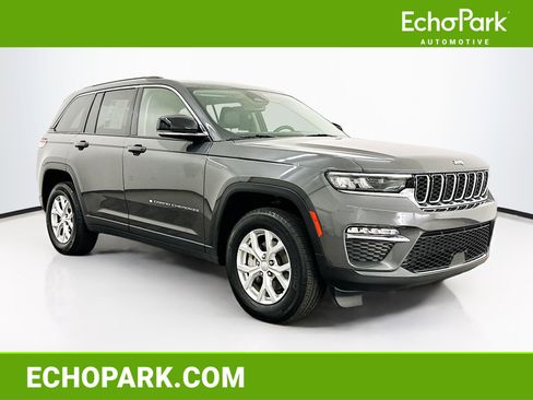 Used 2023 Jeep Grand Cherokee Limited image 1