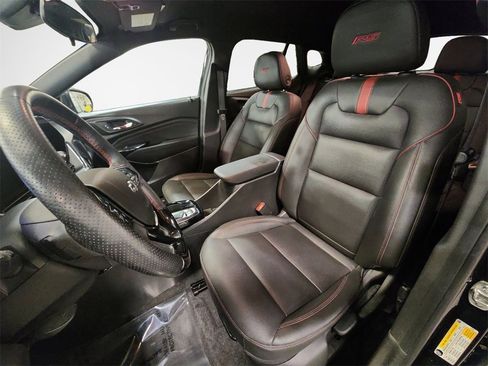 Certified 2025 Chevrolet Trax RS w/ Driver Confidence Package image 12