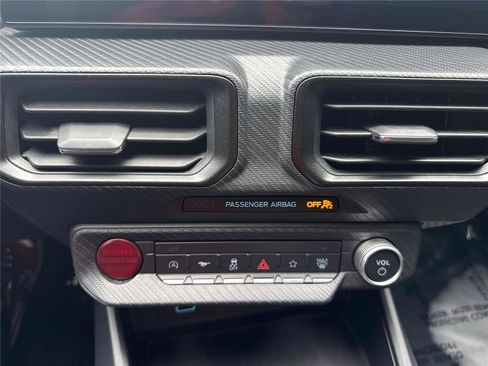 Used 2024 Ford Mustang Coupe RWD image 26