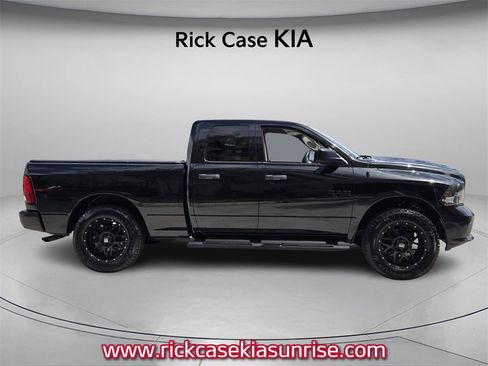 Used 2016 RAM 1500 Express w/ Black Ram 1500 Express Group image 4