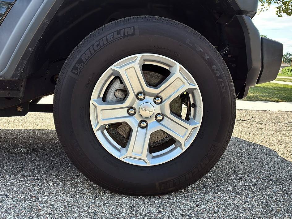 Used 2020 Jeep Wrangler Unlimited Sport S AWD/4WD image 18
