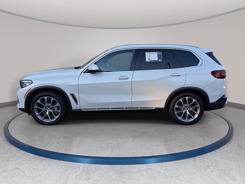 Used 2023 BMW X5 sDrive40i w/ Premium Package RWD image 8