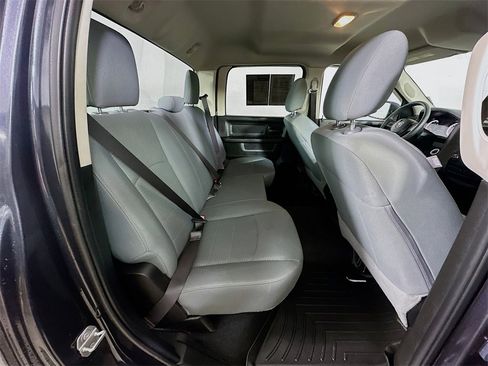 Used 2019 RAM 1500 Express image 11