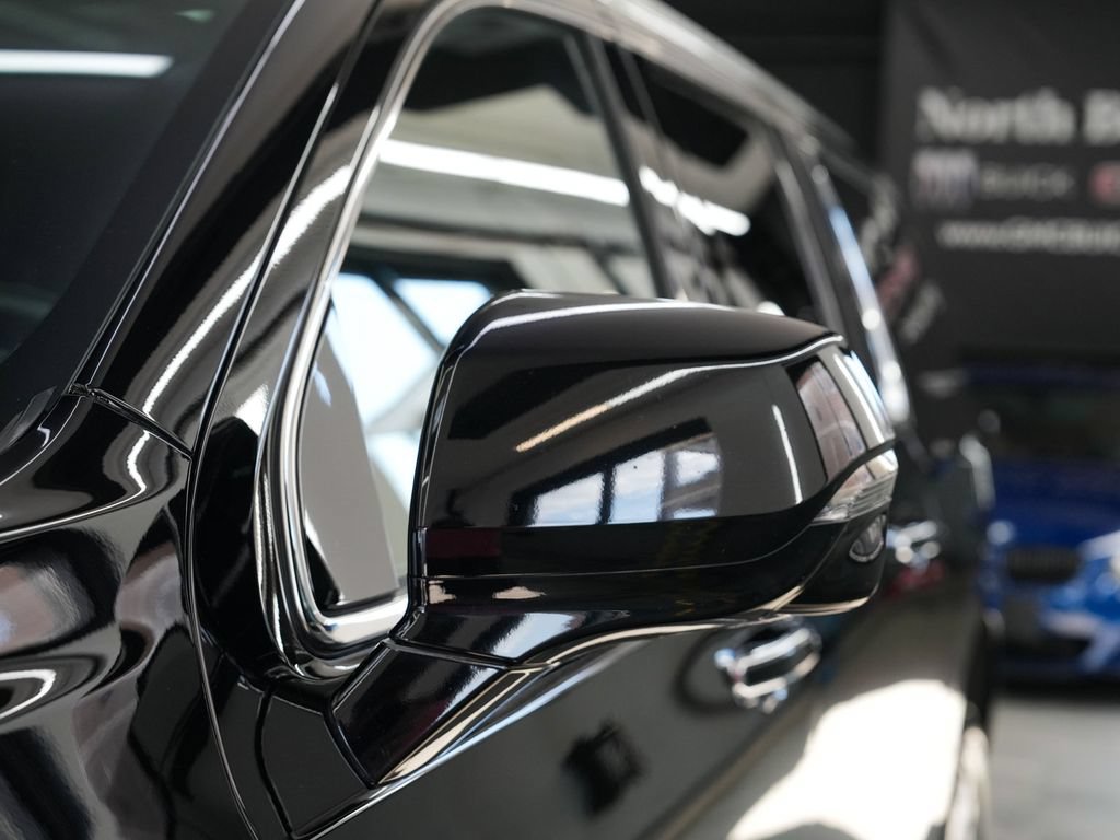 Used 2022 GMC Yukon XL Denali AWD/4WD image 47