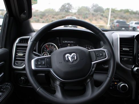 Used 2024 RAM 2500 Big Horn w/ Level 2 Equipment Group image 15