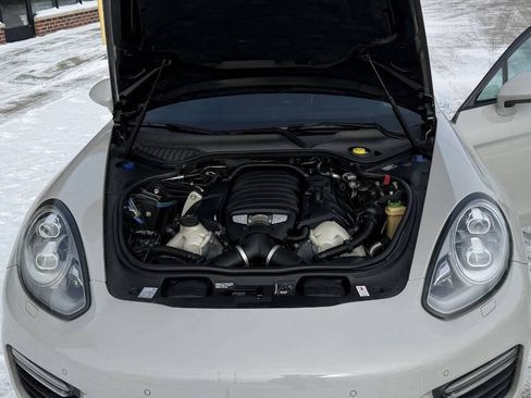Used 2014 Porsche Panamera GTS image 43