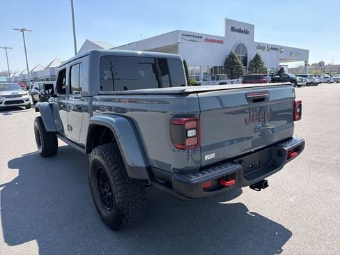 Used 2025 Jeep Gladiator Rubicon image 8