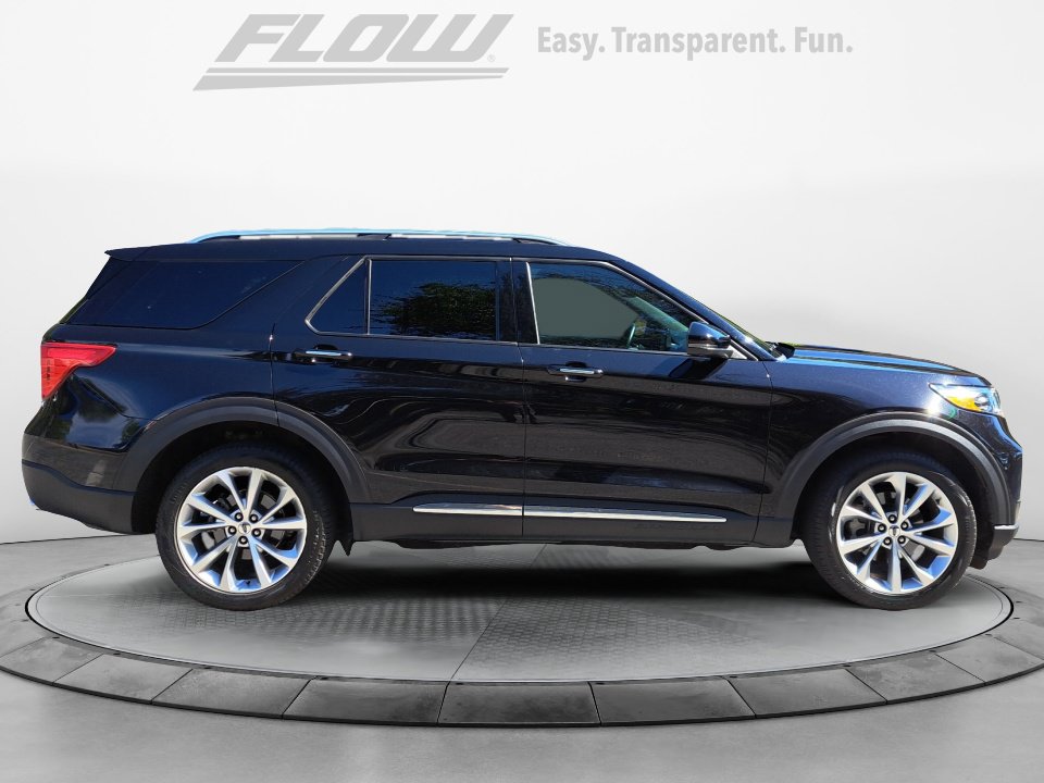 Used 2023 Ford Explorer Platinum w/ Technology Package AWD/4WD image 9